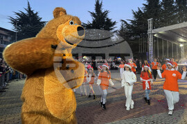 Казанлък - запалване на коледните светлини