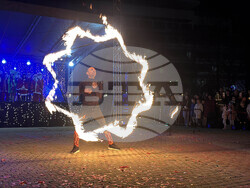 Казанлък - запалване на коледните светлини