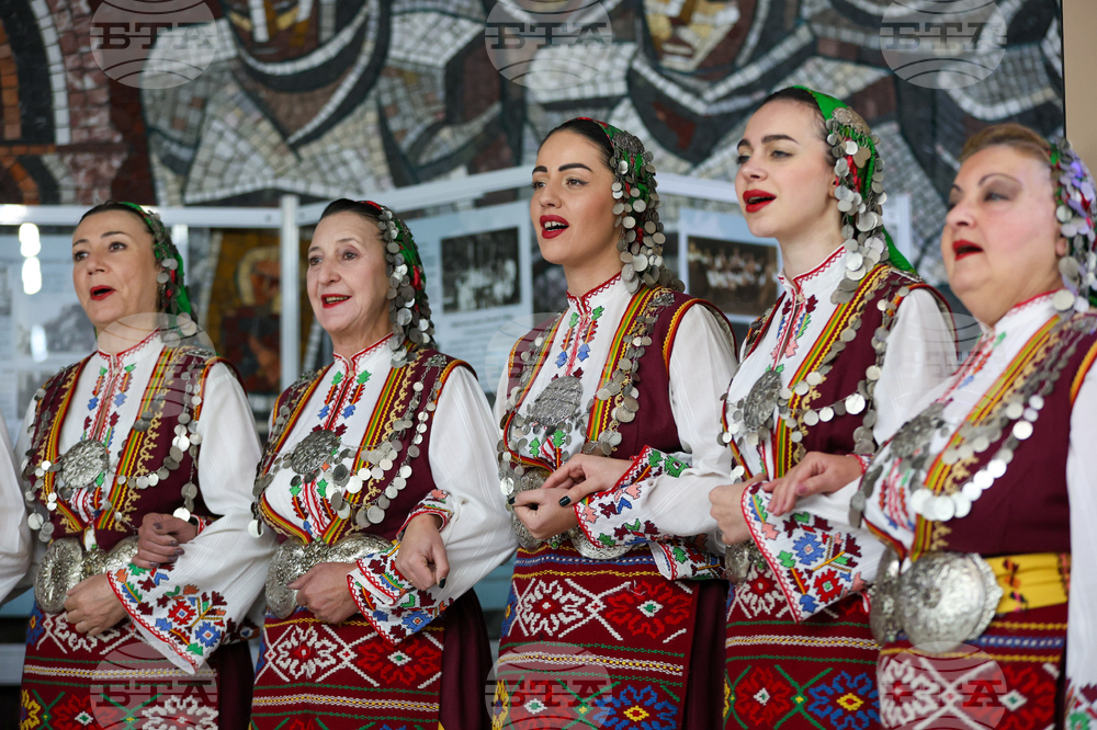 Благоевград - „70 години Ансамбъл „Пирин“ - изложба - откриване