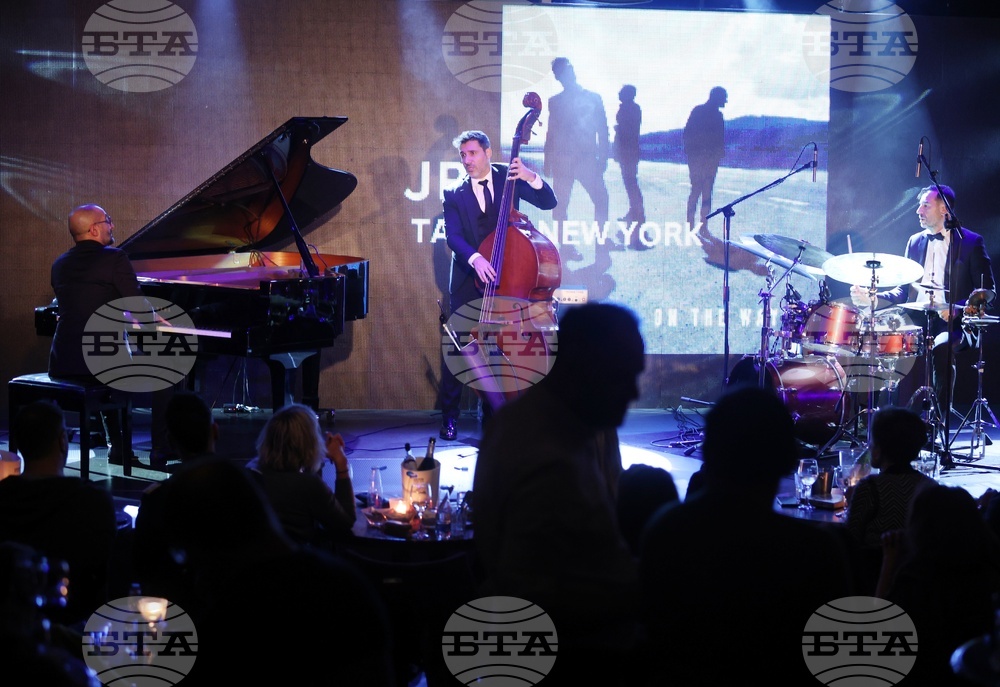 Живко Петров Трио (JP3) - Beyond the flesh - нов албум - представяне