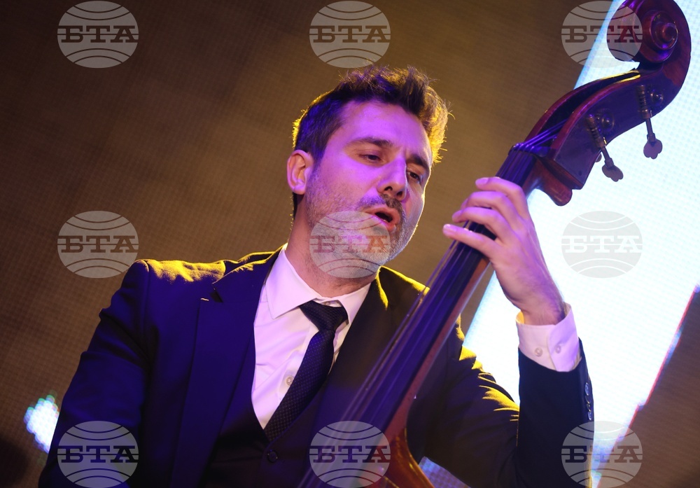 Живко Петров Трио (JP3) - Beyond the flesh - нов албум - представяне