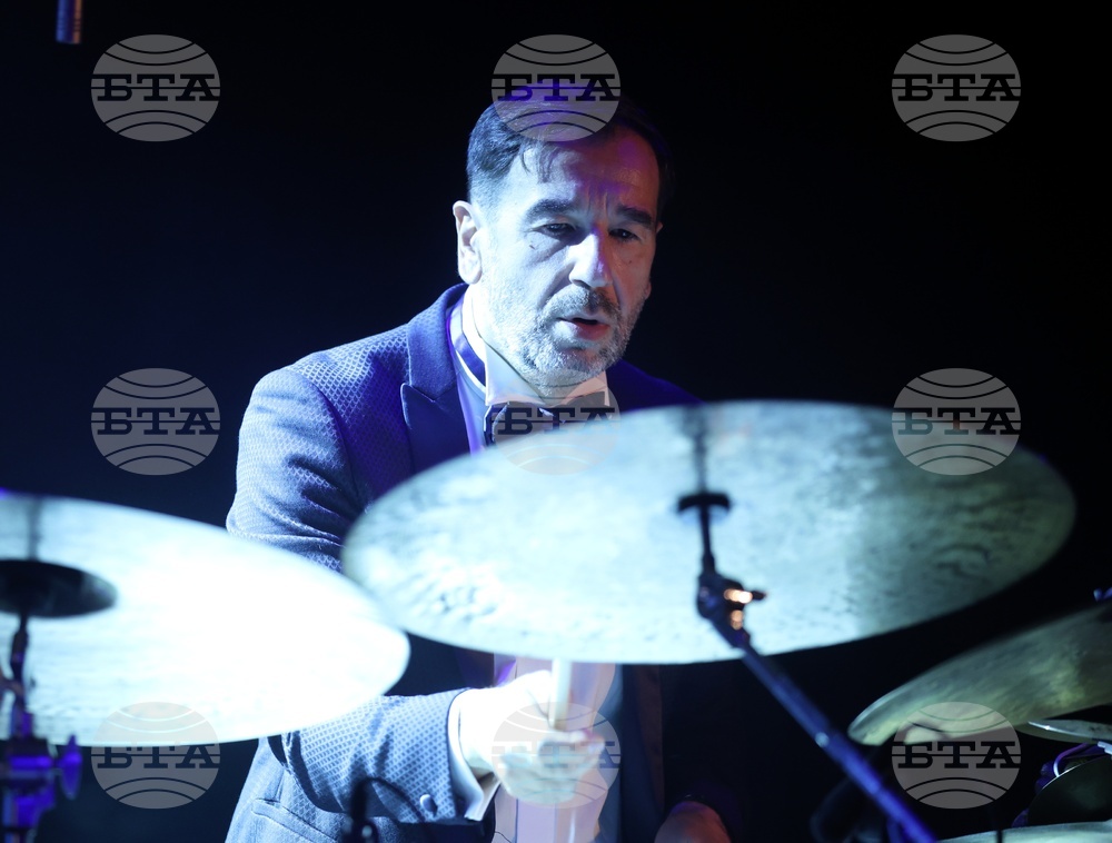 Живко Петров Трио (JP3) - Beyond the flesh - нов албум - представяне