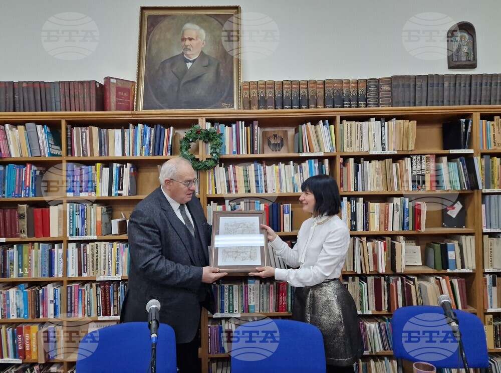 Велико Търново - Виктория Бешлийска - роман "Нишка"