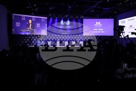 „Пауърс Съмит" - форум - Анелия Русева