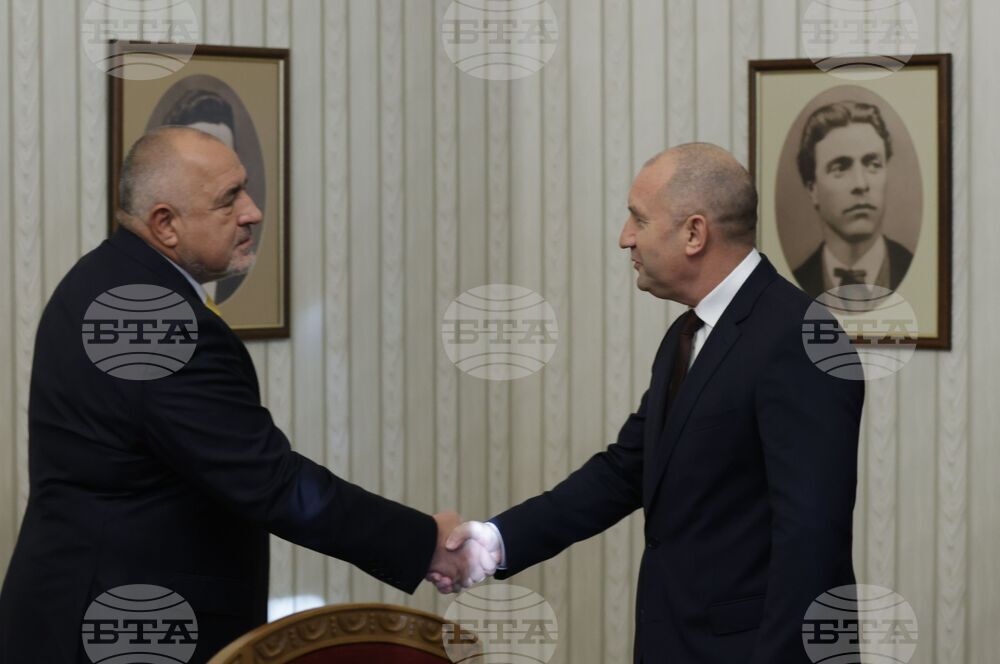 Президент - ГЕРБ-СДС - консултации