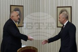 Президент - ГЕРБ-СДС - консултации