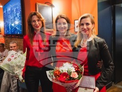 Коледен благотворителен бал под надслов „Прегърни доброто“ се състоя във Франкфурт