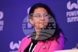 „Пауърс Съмит" - форум - Дина Джебали 