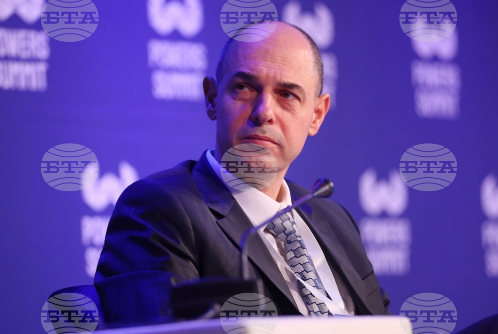 Bulgaria's Electricity System Operator Works on Two New European Energy Corridors