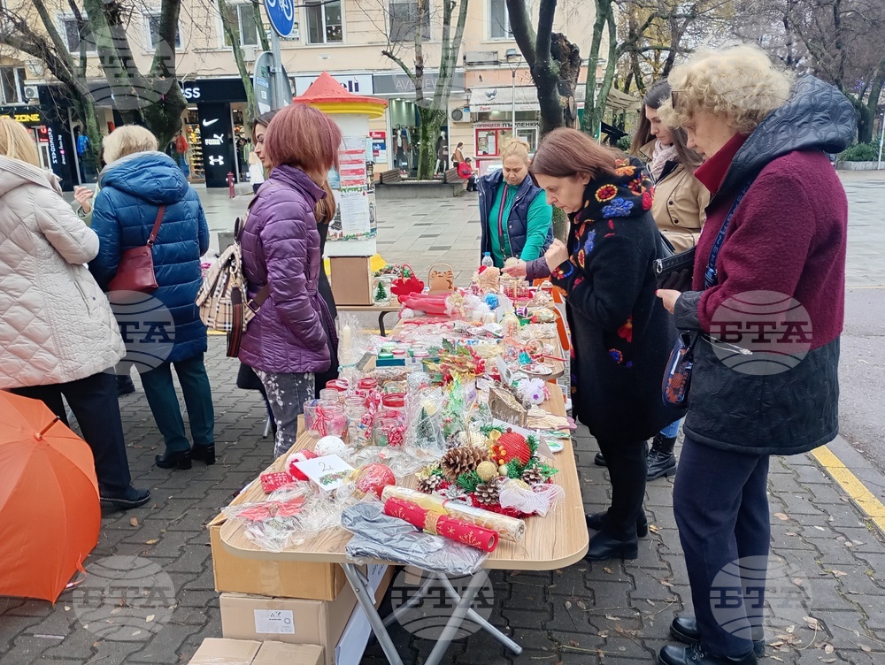 Община Стара Загора: Благотворителен екобазар „За по-зелена планета и надежда за децата“ очаква своите посетители пред Община Стара Загора