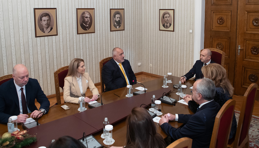 Президентът Радев: Дали ще бъде съставено редовно правителство, зависи от диалога между партиите и способността да постигнат консенсус