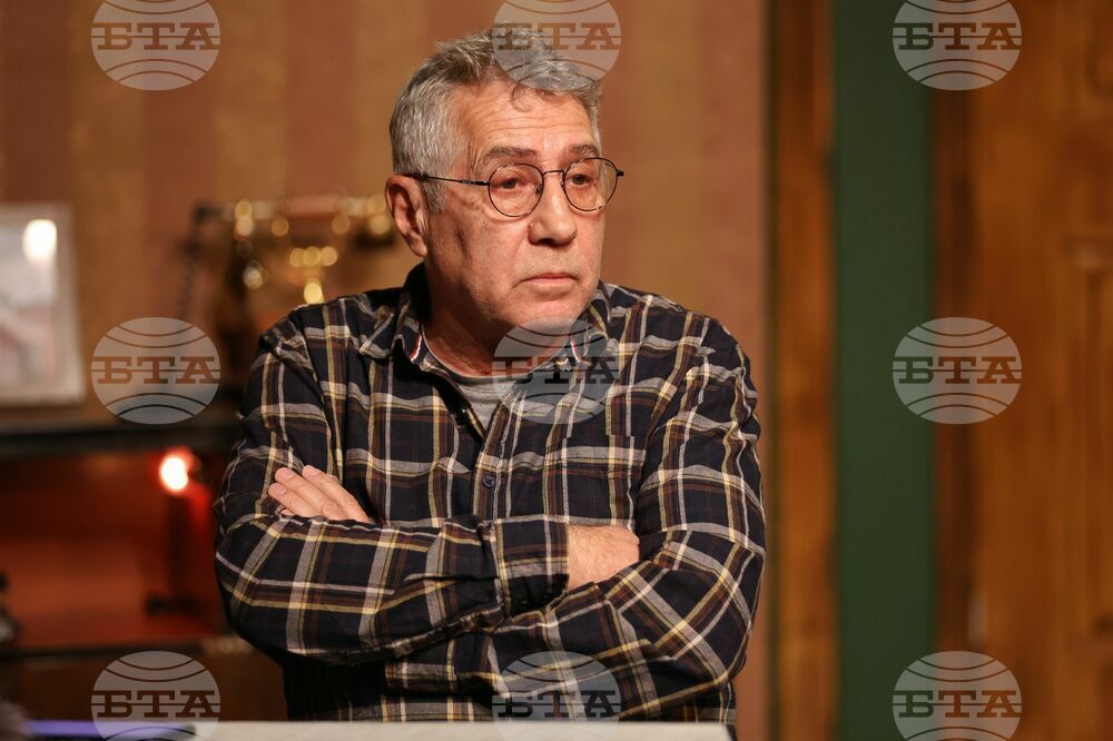 Бургас - „Остани за закуска" - театър - среща с екипа