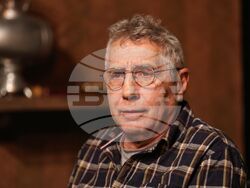 Бургас - „Остани за закуска" - театър - среща с екипа