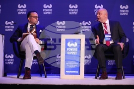 „Пауърс Съмит" - форум