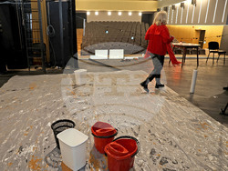 Варна - сцена „Филиал“ на Варненския драматичен театър „Стоян Бъчваров“ - теч от покрива