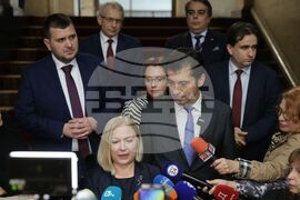 Президент - ПП-ДБ - консултации - брифинг