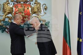 Президент - церемония - награди