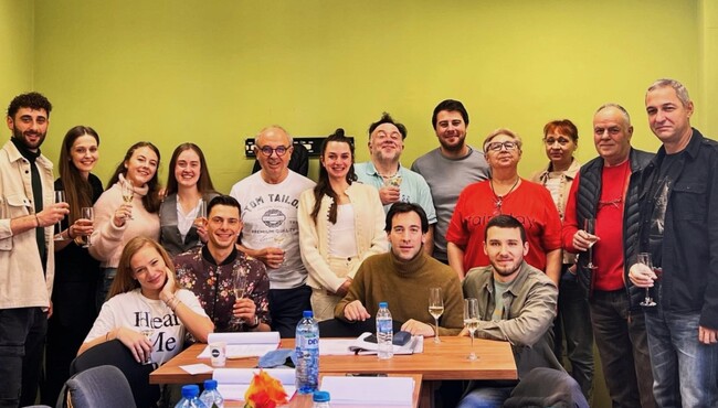 В Сатирата започнаха репетициите на „Когато розите танцуват“ от Валери Петров