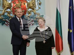 Президент - церемония - награди