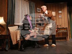 Бургас - „Остани за закуска" - театър - репетиция