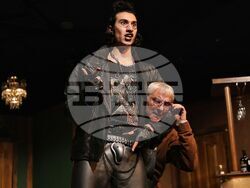 Бургас - „Остани за закуска" - театър - репетиция