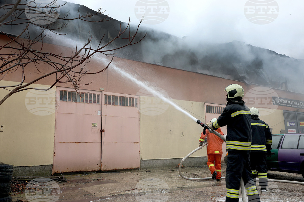 Един човек загина, а двама са тежко ранени при пожар в Централна Хърватия