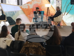 Коледен панаир на книгата - срещи с писатели - Лана Басташич