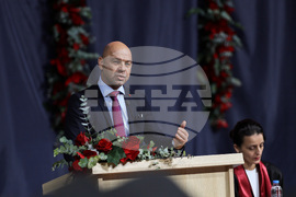 Пловдив - Медицински университет - абсолвенти - дипломи - тържествена церемония