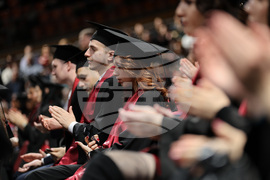 Пловдив - Медицински университет - абсолвенти - дипломи - тържествена церемония