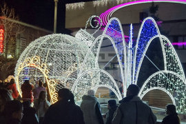 Ямбол - Коледна украса - запалване светлини