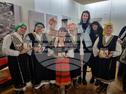 Перник - стихосбирка "Младост и любов" - представяне