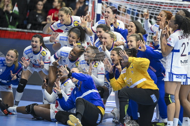 Франция нанесе първа загуба на Унгария на Европейското първенство по хандбал за жени