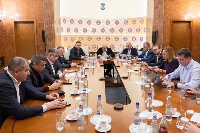 Лидерите на проевропейската коалиция в Румъния започнаха нов кръг преговори за съставяне на правителство