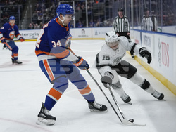 Kings Islanders Hockey