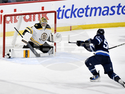 Bruins Jets Hockey