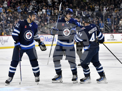 Bruins Jets Hockey