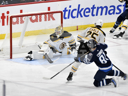 Bruins Jets Hockey