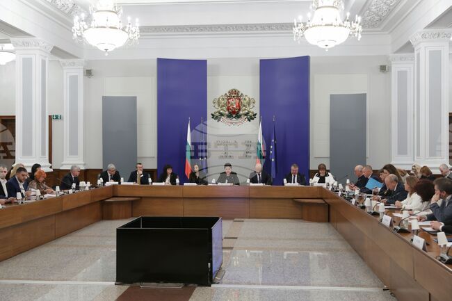 Националният съвет за тристранно сътрудничество обсъжда бюджета на НЗОК за следващата година 