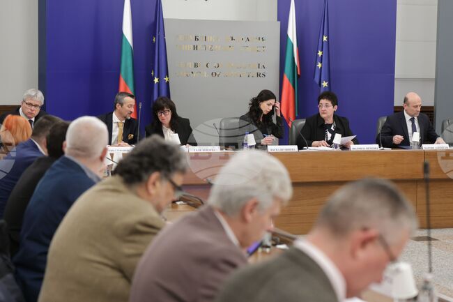 Националният съвет за тристранно сътрудничество ще разгледа четири законопроекта за изменения в Кодекса на труда