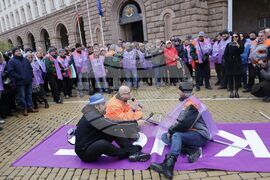 Синдикати - протест