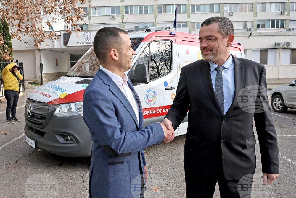 Варна - "Аз Вярвам и Помагам" - дарение линейка