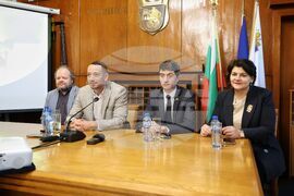 Бургас - винен конкурс - пресконференция