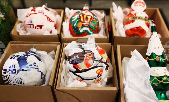 Bulgarian Social Enterprises Present Gifts with Cause: Christmas Toys, Candles, Games