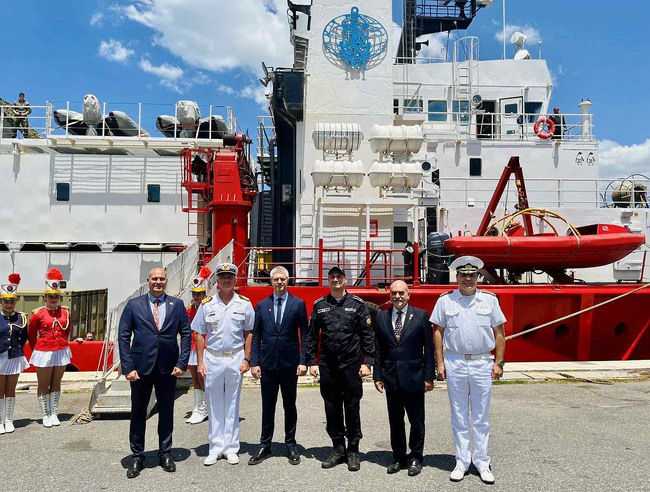 Община Варна: Кметът Благомир Коцев подписа Споразумение за побратимяване между Варна и аржентинския град Мар дел Плата