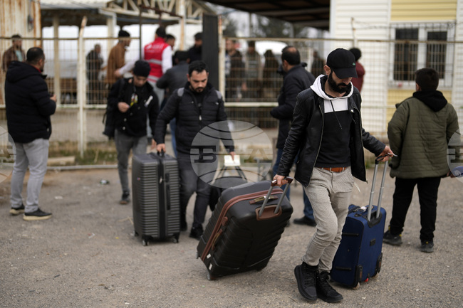 Almost 2,000 Syrians Leave Turkiye in a Week