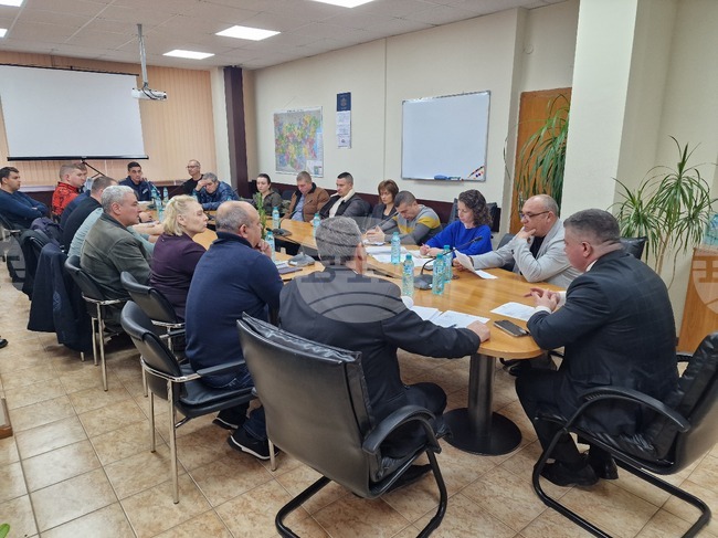 Областната епизоотична комисия в Разград прие мерки за контрол и недопускане разпространение на заразни заболявания по животните