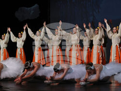 Музикално-танцов спектакъл ''Чудеса от бъдещето'' по повод 75-ата годишнина на Национален дворец на децата се проведе в Националния дворец на културата (НДК), като се включиха над 400 деца.