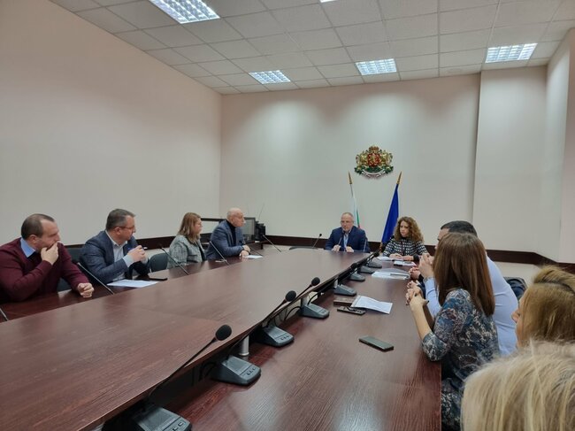 Политическите партии и коалиции не постигнаха съгласие за заместник-председатели на РИК-Стара Загора