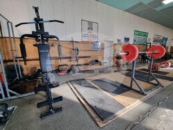 Сливен - спортна зала - вдигане на тежести