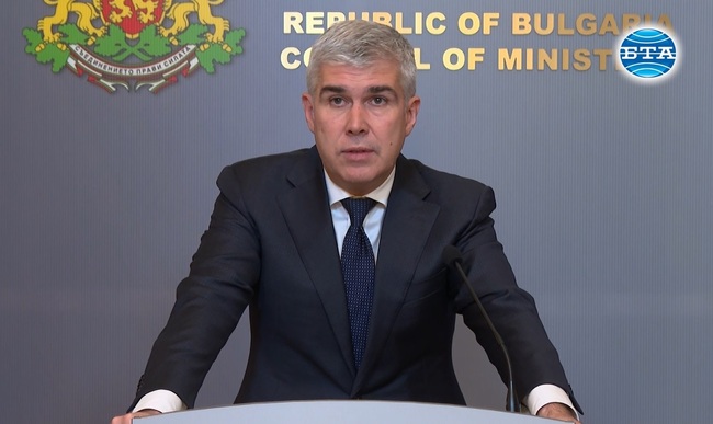 Владимир Малинов каза, че търсят балансирано решение по въпроса за данъка върху добива на подземни богатства